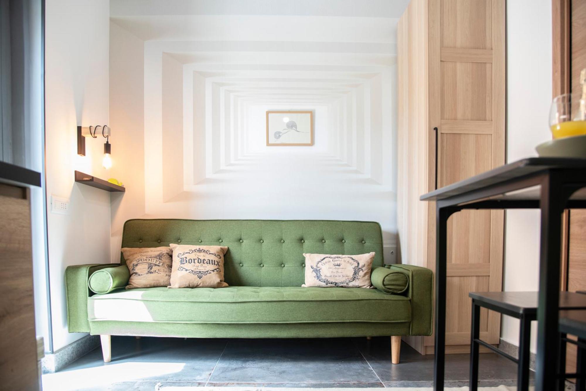 Vatican Boutique Apartment With St Peters Dome View Рим Экстерьер фото