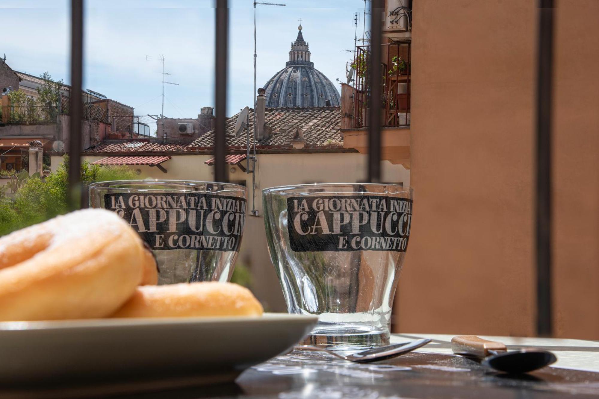 Vatican Boutique Apartment With St Peters Dome View Рим Экстерьер фото