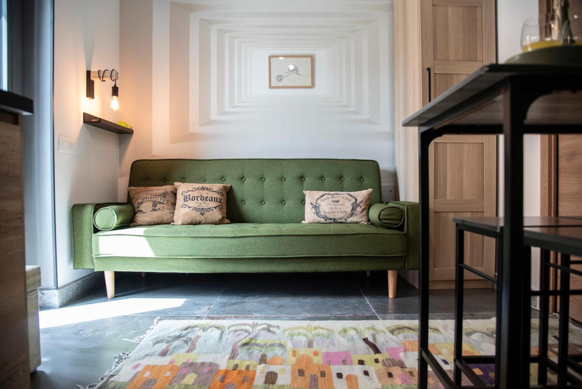 Vatican Boutique Apartment With St Peters Dome View Рим Экстерьер фото
